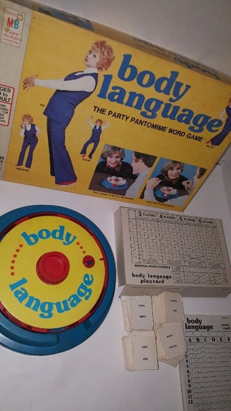 Vintage 1975 MB Body Language Board Game Lucille Ball Party Pantomime Word Game